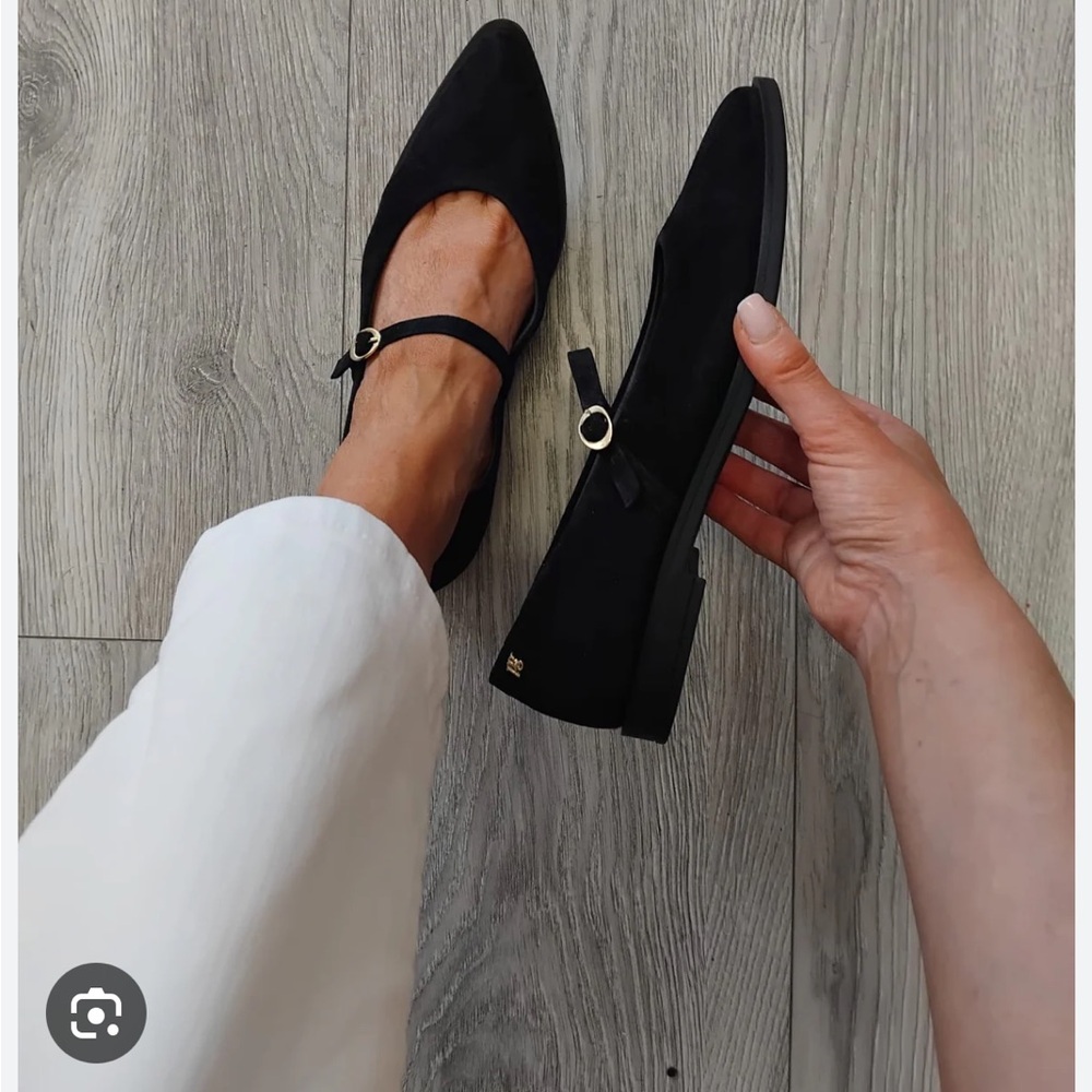 NWT Paul Green Carla Mary Jane Flats
